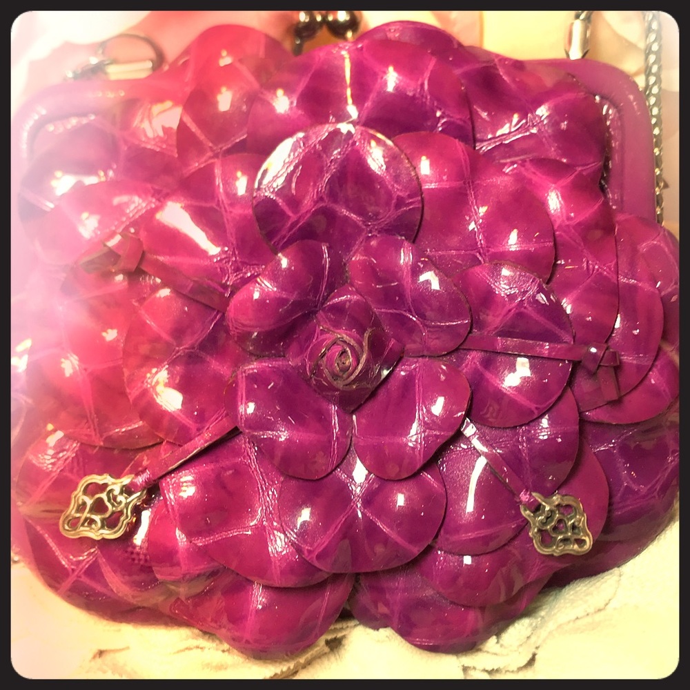 💜🌺BRIGHTON FLOWER PURSE🌺💜